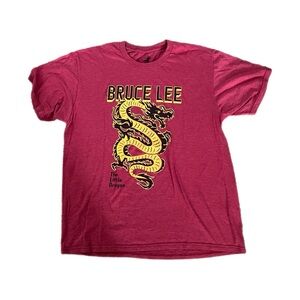 Bruce Lee graphic t shirt